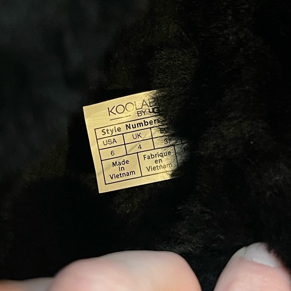 NWOT Koolaburra by UGG Boots, Black, size 6 - Picture 8 of 15